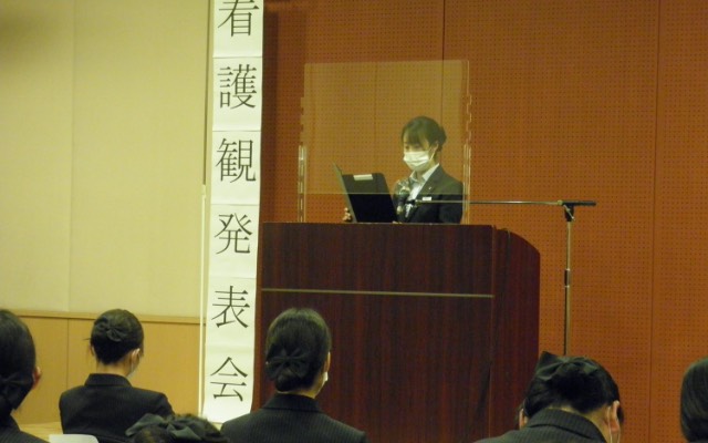 画像：発表会での学生